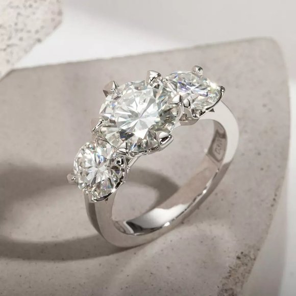 Certified 5ct. t.w. Diamond Three-stone Brilliant Cut Engagement Ring - Picture 4 of 15